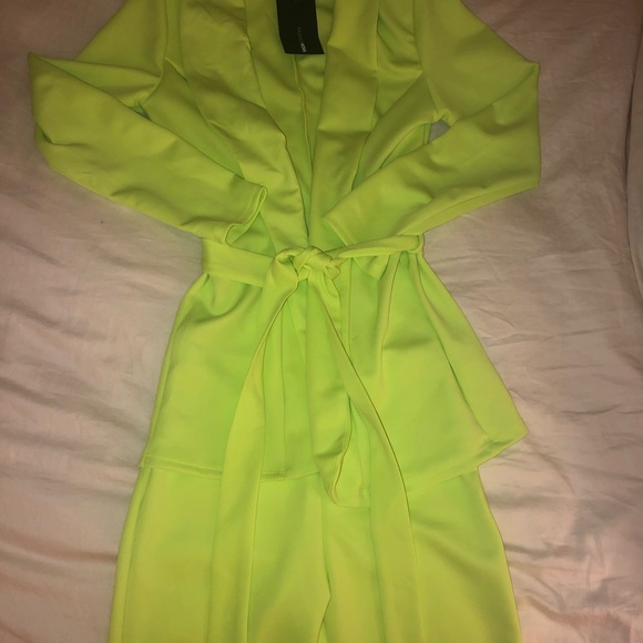Fashion nova neon two piece set - Picture 2 of 8